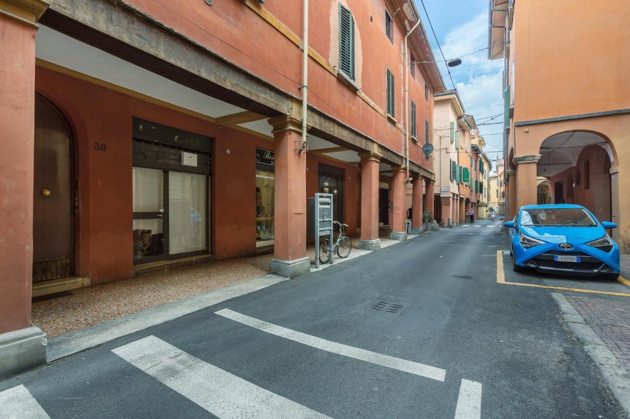 Bologna Modern Apartment Saragozza District Εξωτερικό φωτογραφία