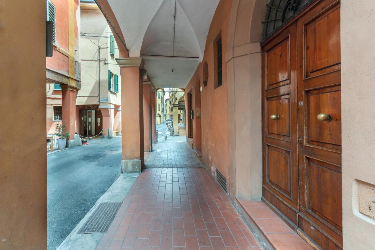 Bologna Modern Apartment Saragozza District Εξωτερικό φωτογραφία